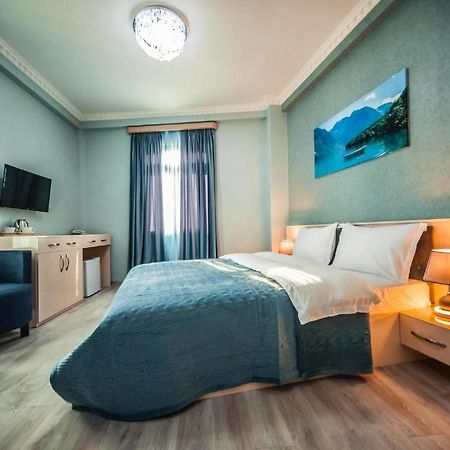 Musmore Boutique Hotel Tbilisi Exteriör bild