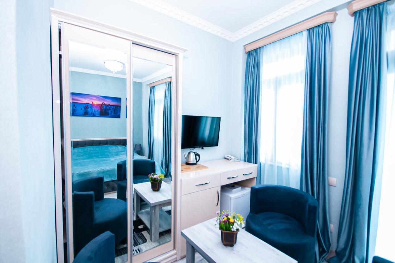 Musmore Boutique Hotel Tbilisi Exteriör bild
