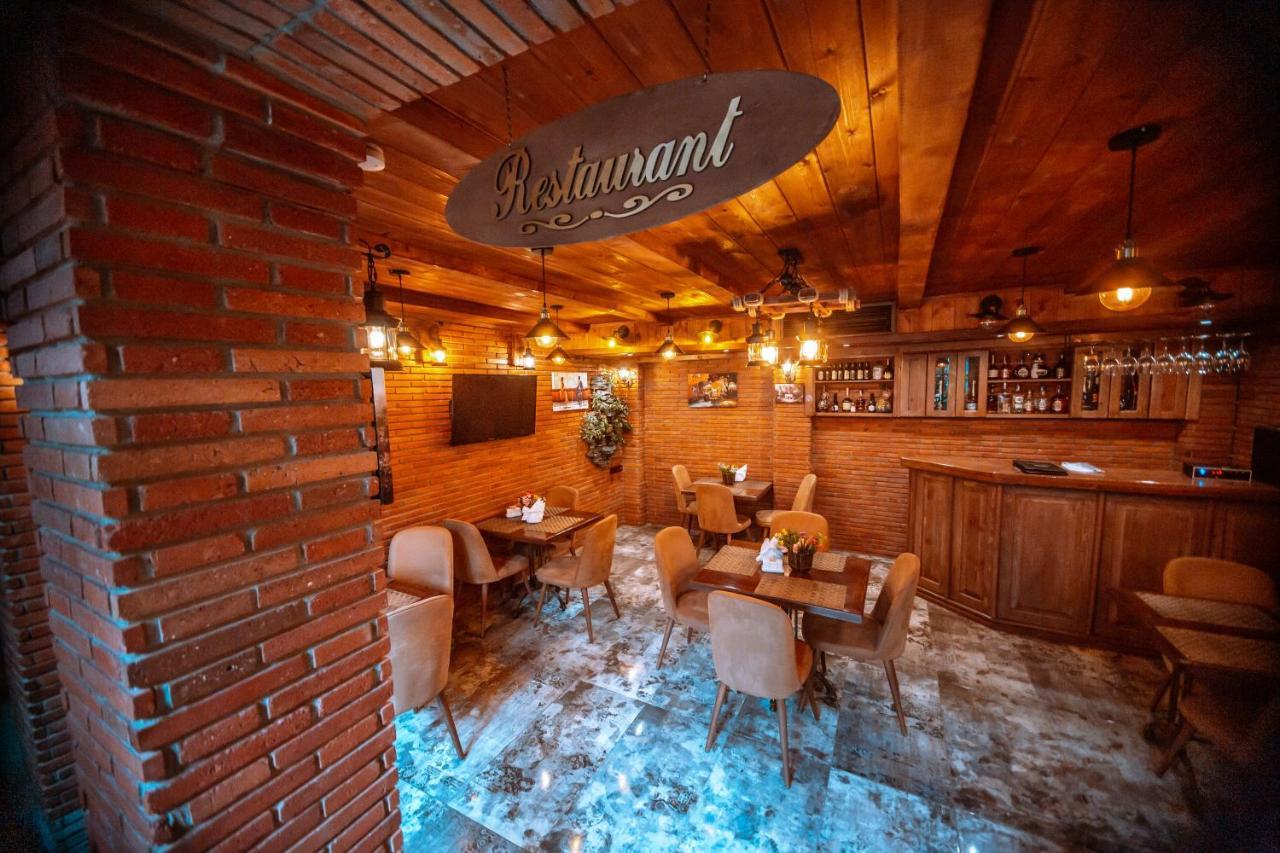 Musmore Boutique Hotel Tbilisi Exteriör bild